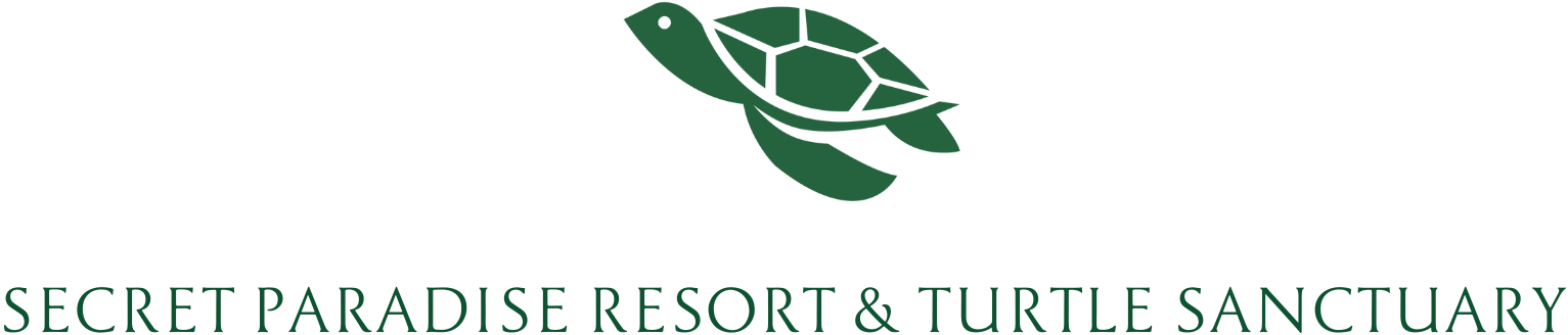 Secret Paradise Resort & Turtle Sanctuary, Logo mit grüner Meeresschildkröte und Schriftzug
